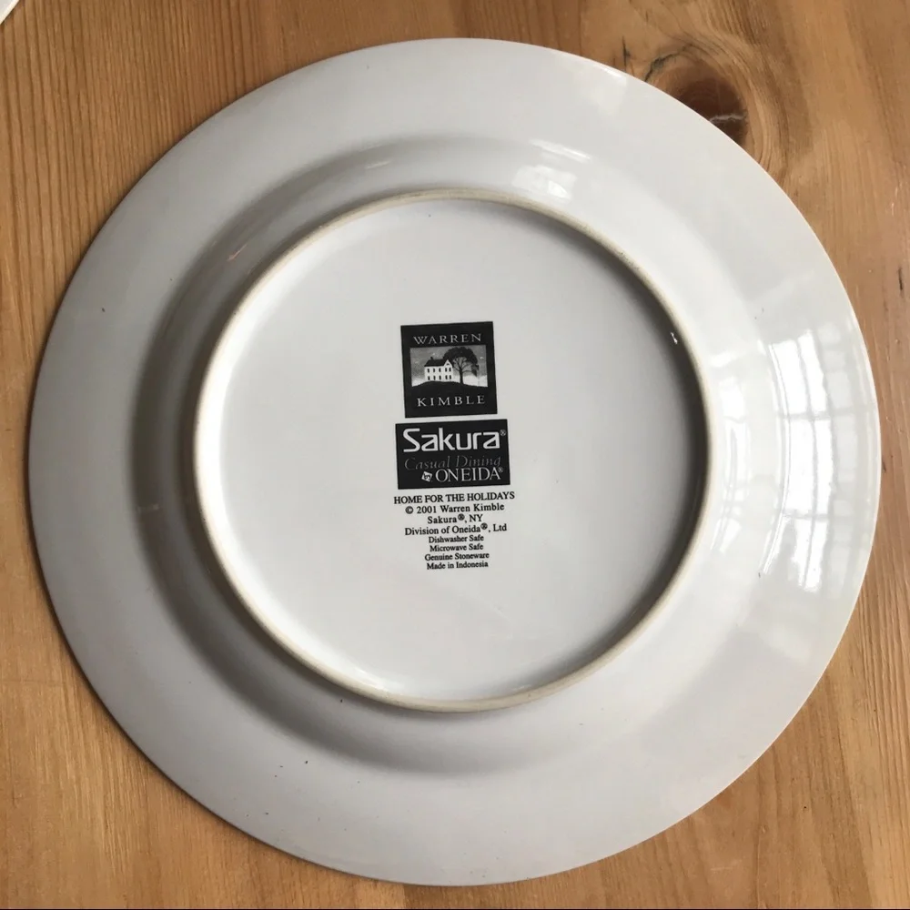 2/$30 Warren Kimble Sakura Casual Oneida HOME FOR THE HOLIDAYS ‘01 8.5” Plate